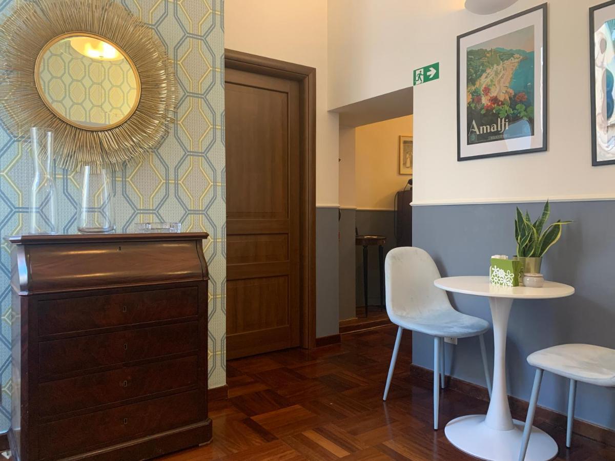Folle * Napoli